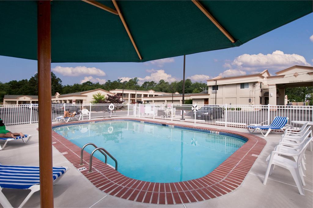 Hibiscus Inn & Suites Absecon Exterior foto